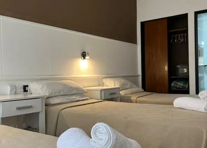 Vaness Hotel